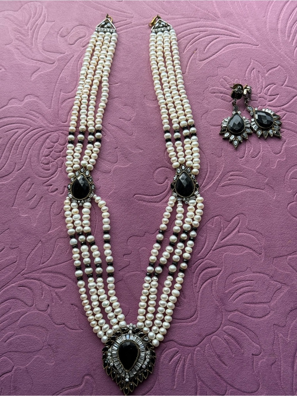 Elegant Pearl and Black Stone Multi-Strand Necklace Set